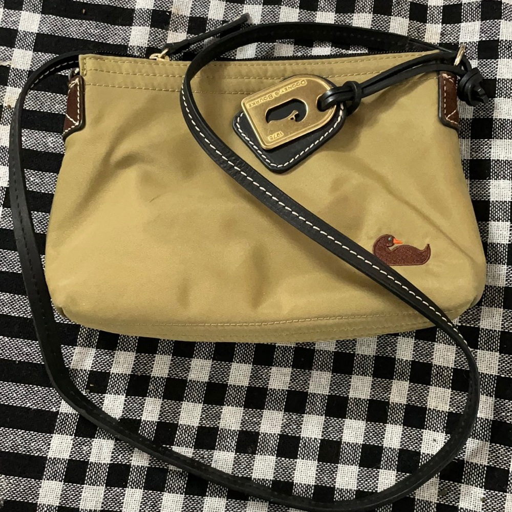 Dooney & Bourke! Small shoulder bag